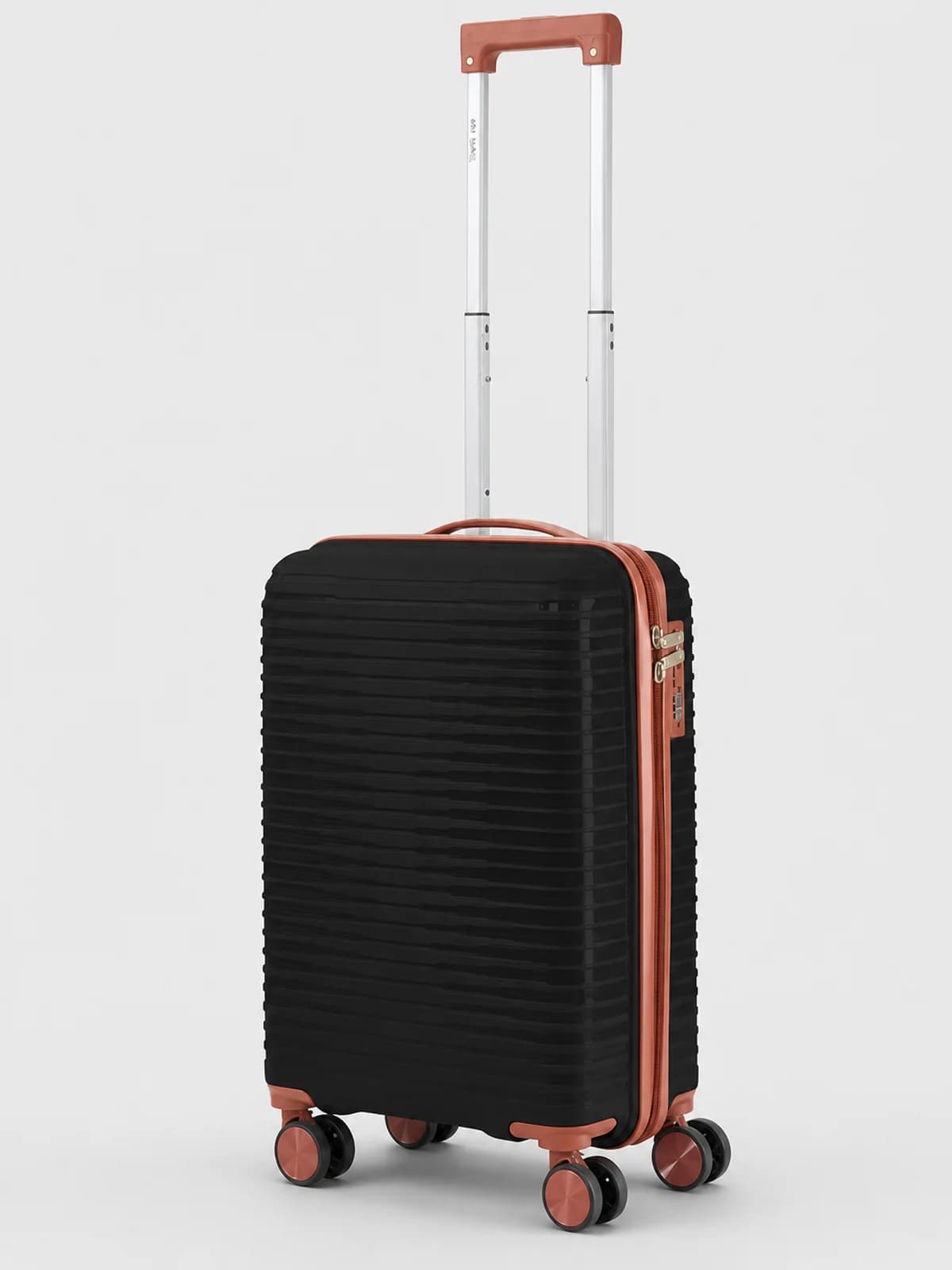 Чемодан MyBag Lumo S (черный)